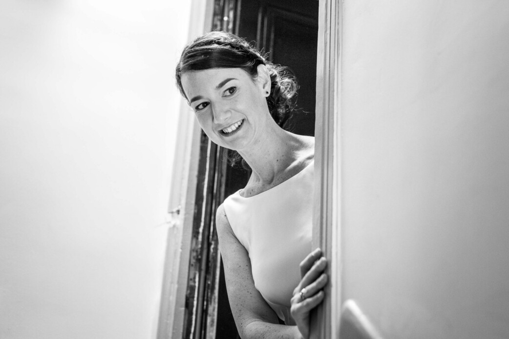 photographe mariage paris haut de gamme chic préparatifs marié préparatifs first look
